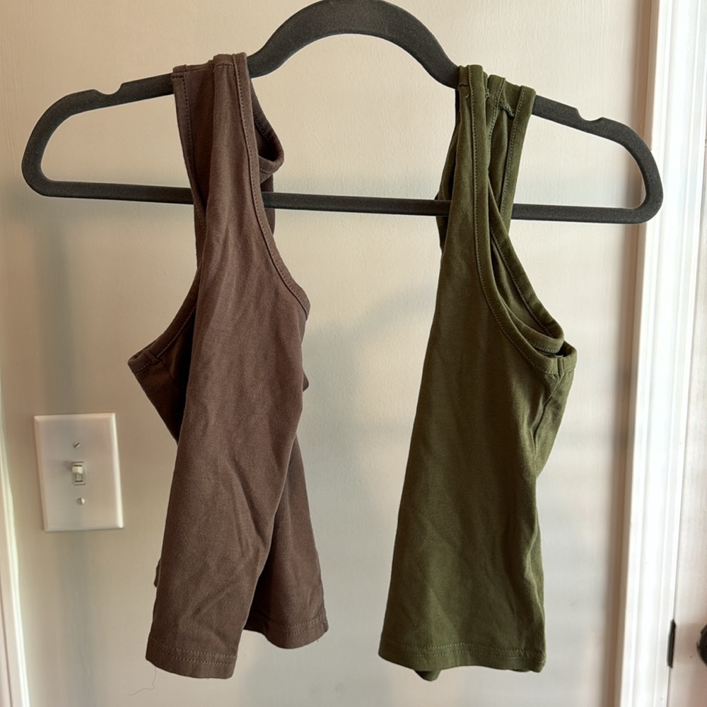 Geyoga 7 Pcs Women Crop Tank Tops Sleeveless Racerback Cotton Size Medium